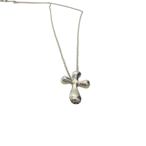 Tiffany and Co Elsa Peretti Cross Pendant Necklace in Sterling Silver (16") - Picture 8 of 14